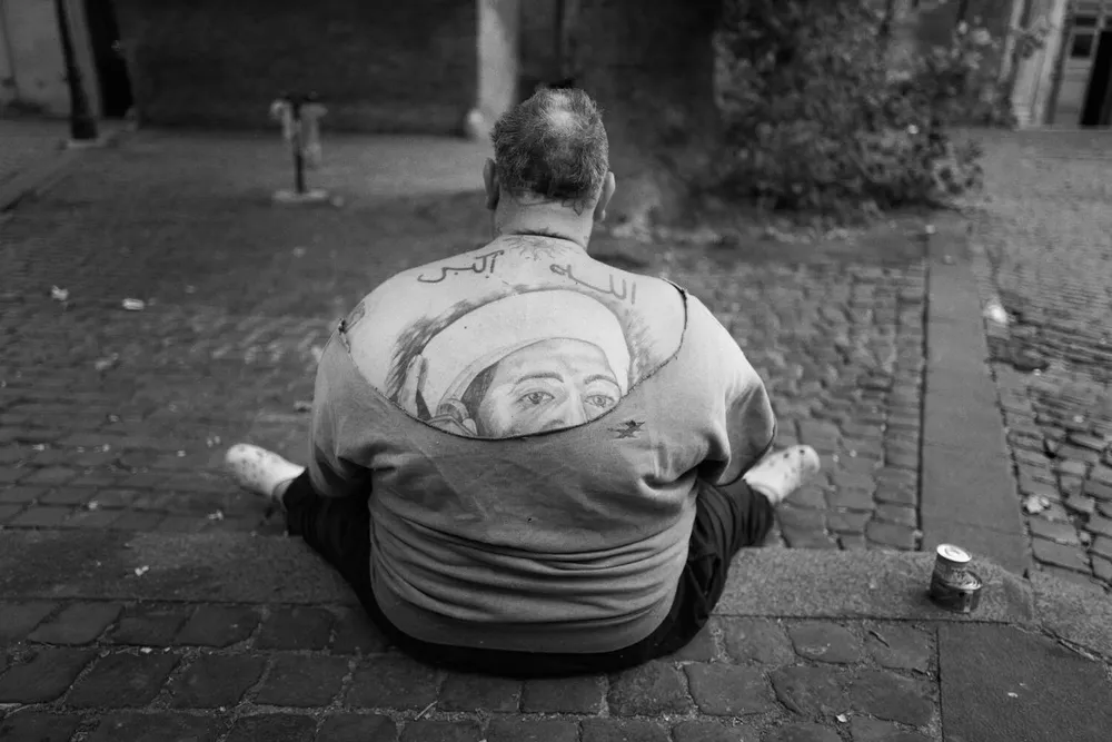 Street photography — photograph by Eolo Perfido