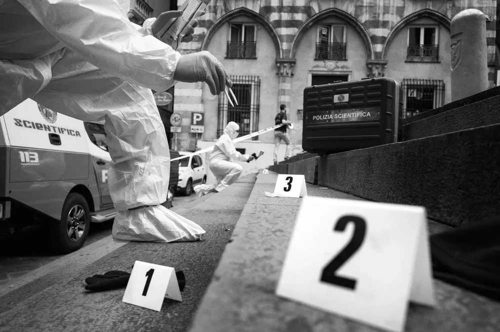 Police calendar 2025 — photograph by Eolo Perfido