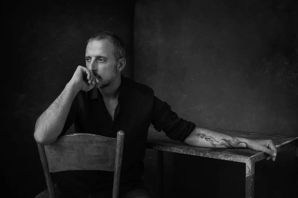 Biography — photograph by Eolo Perfido