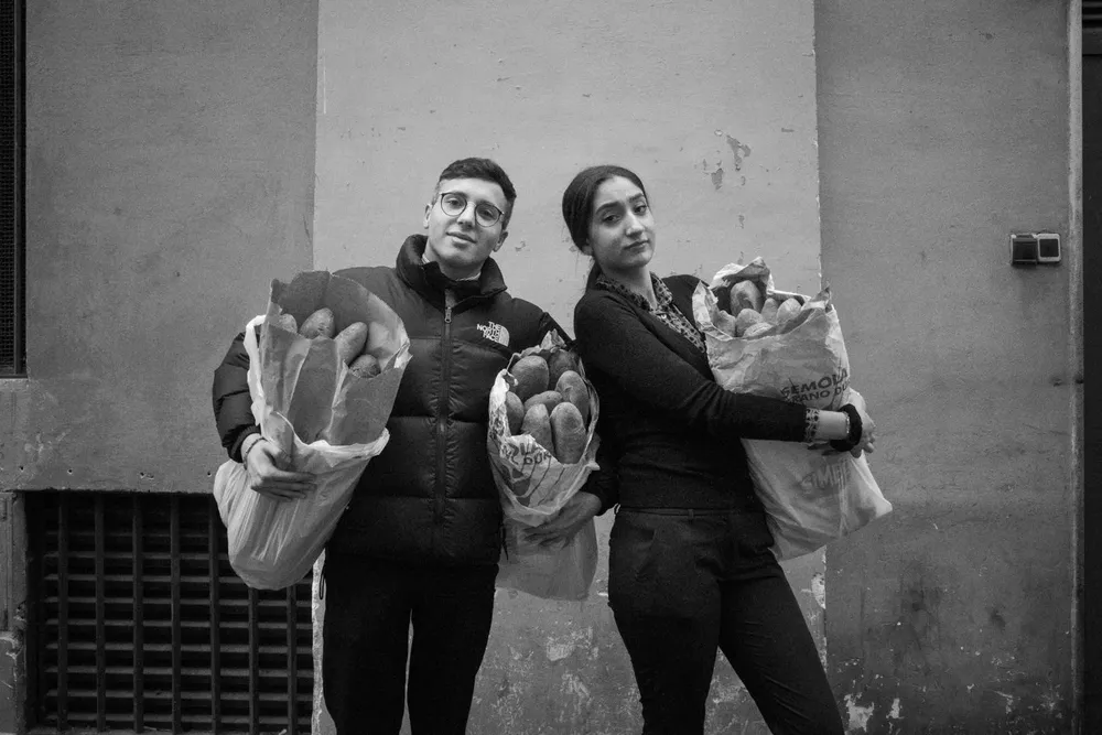 Street portraits — photograph by Eolo Perfido