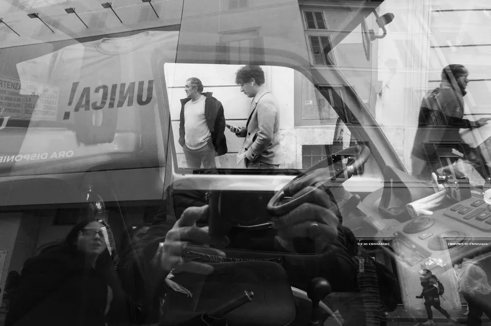Street photography — photograph by Eolo Perfido