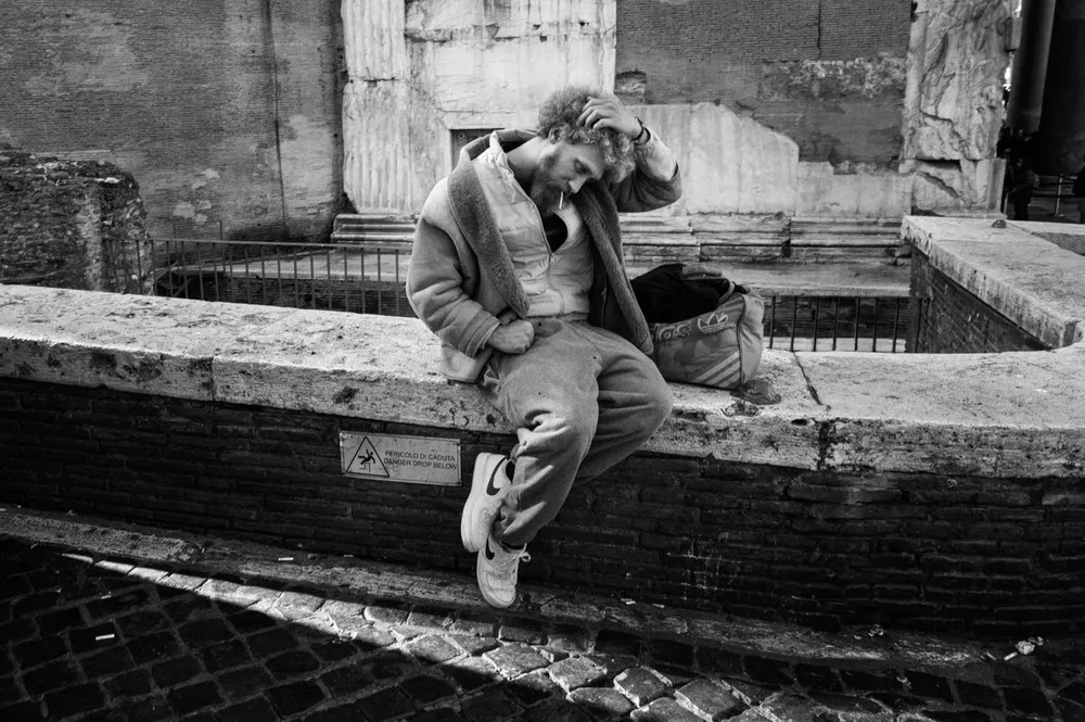 Street photography — photograph by Eolo Perfido
