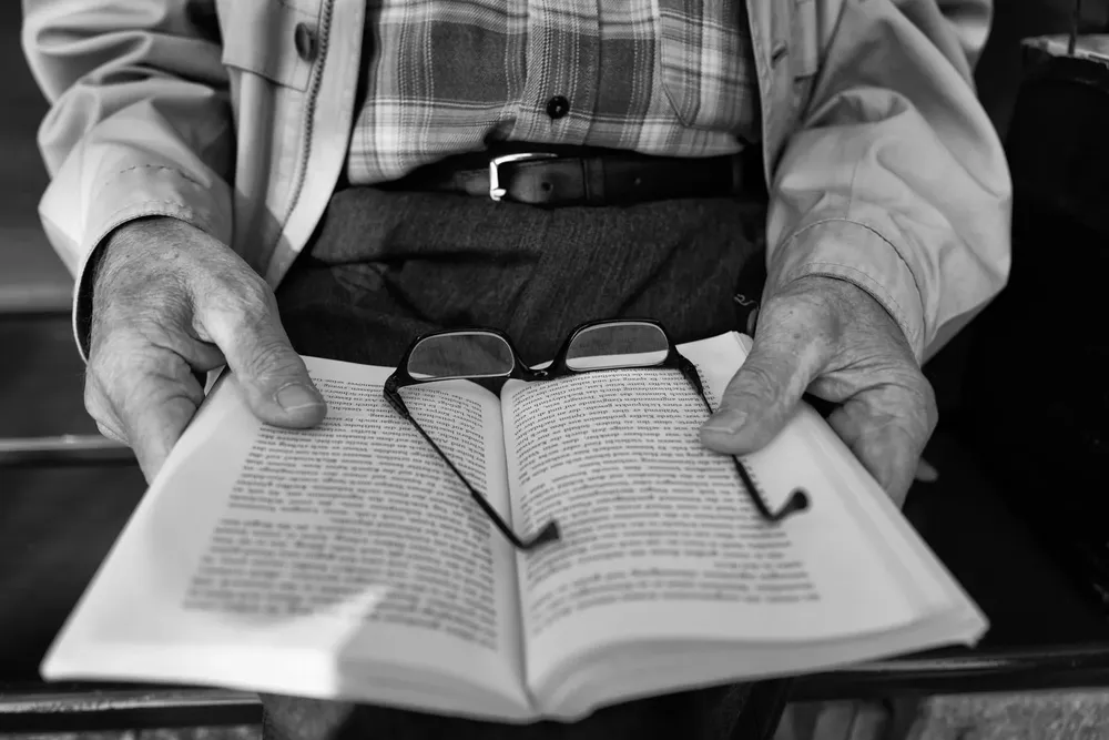 Reading — photograph by Eolo Perfido