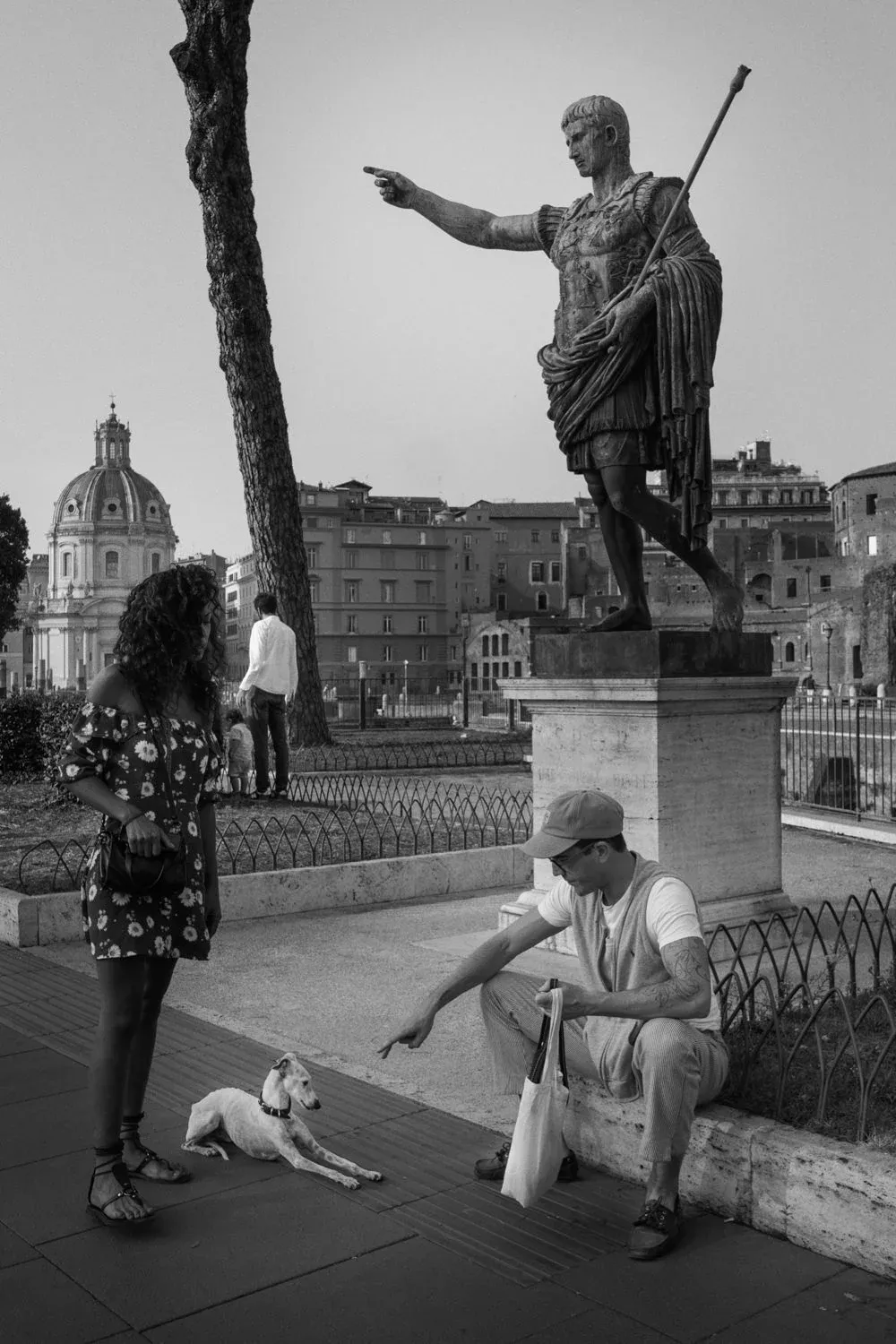 Street photography — photograph by Eolo Perfido