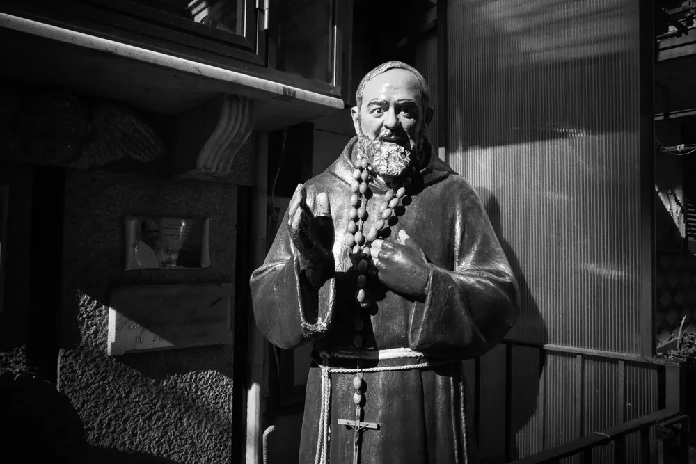 Priests & nuns — photograph by Eolo Perfido