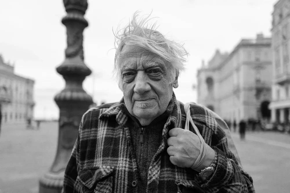 Street portraits — photograph by Eolo Perfido