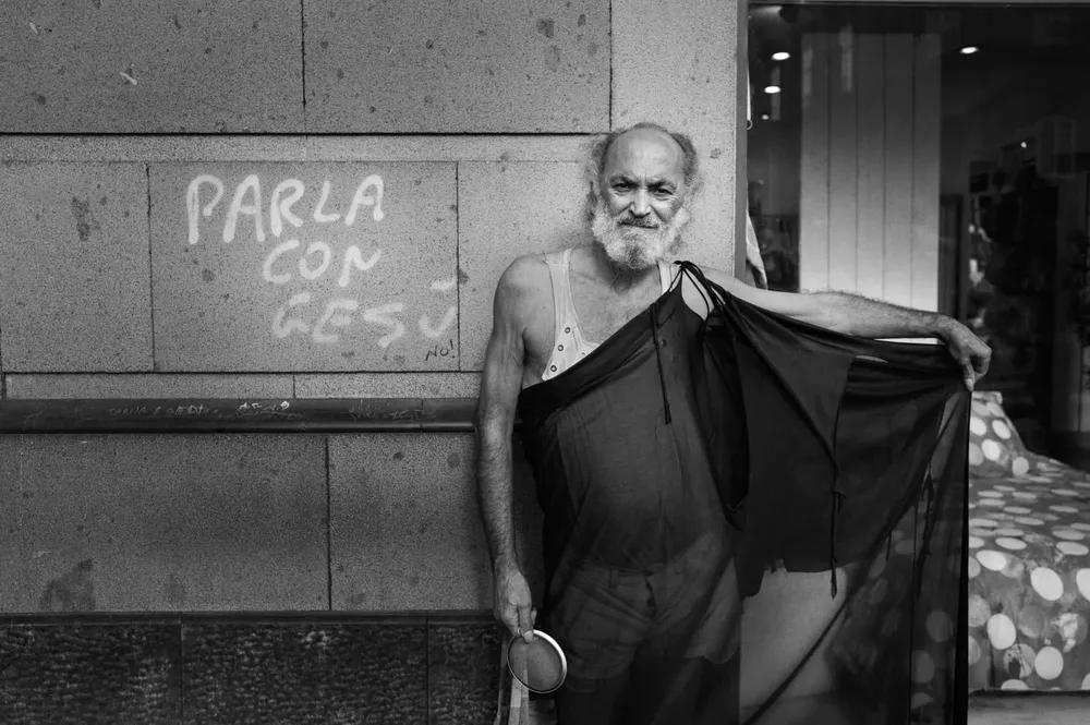 Naples — photograph by Eolo Perfido