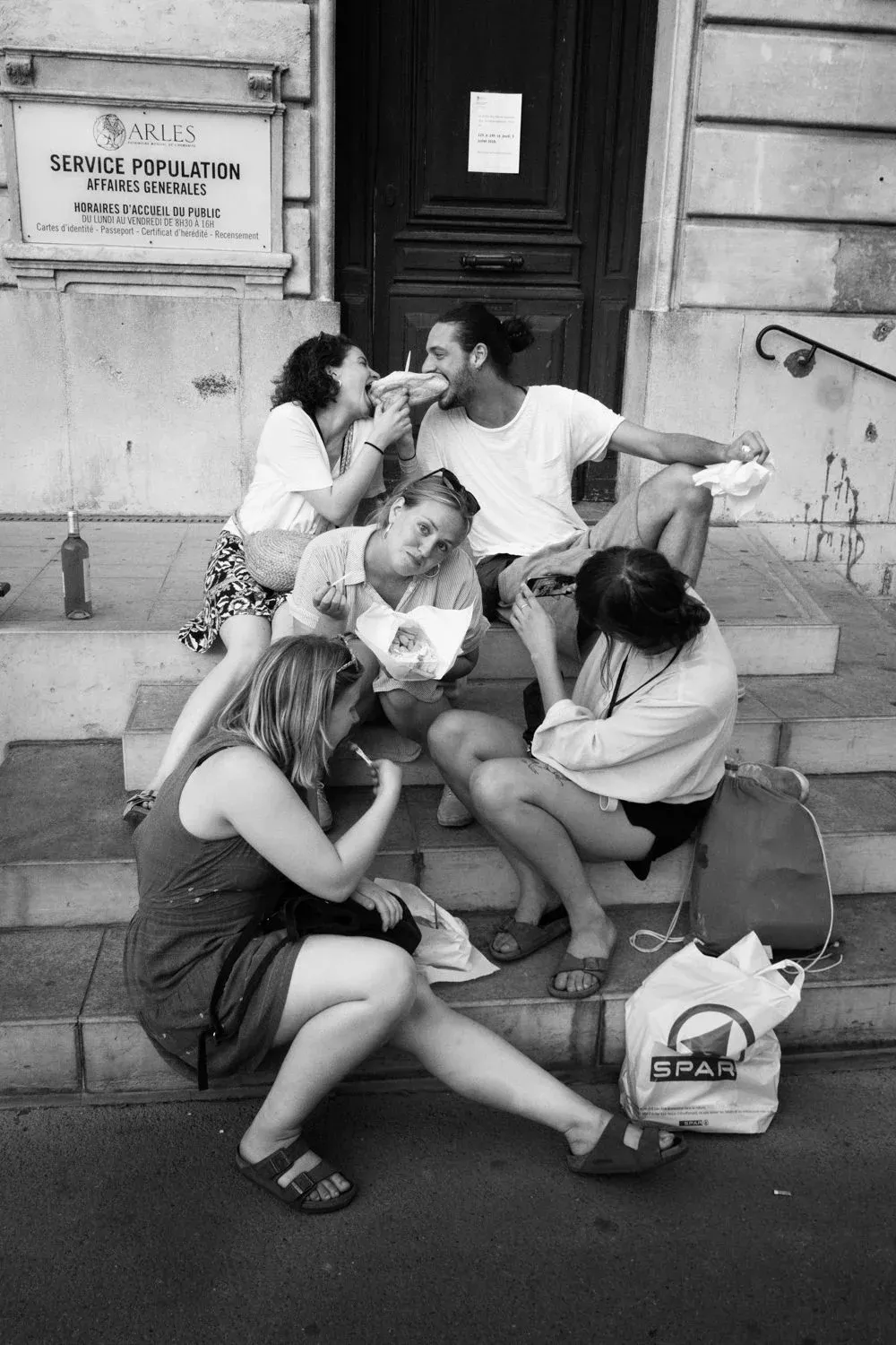 Street photography — photograph by Eolo Perfido