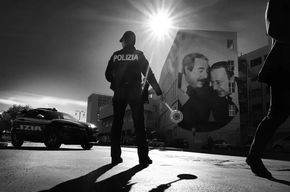 Police calendar 2025 — photograph by Eolo Perfido