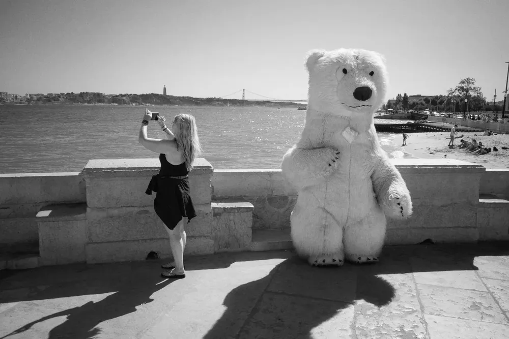 Street photography — photograph by Eolo Perfido