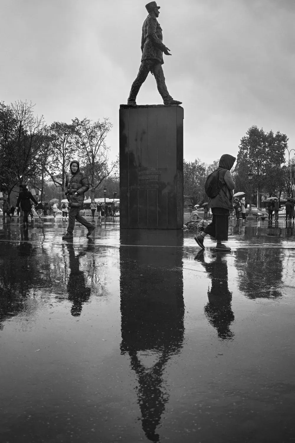 Street photography — photograph by Eolo Perfido