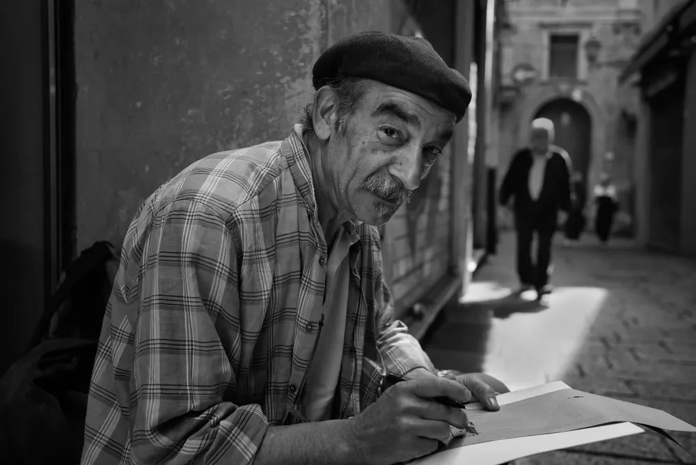 Street portraits — photograph by Eolo Perfido