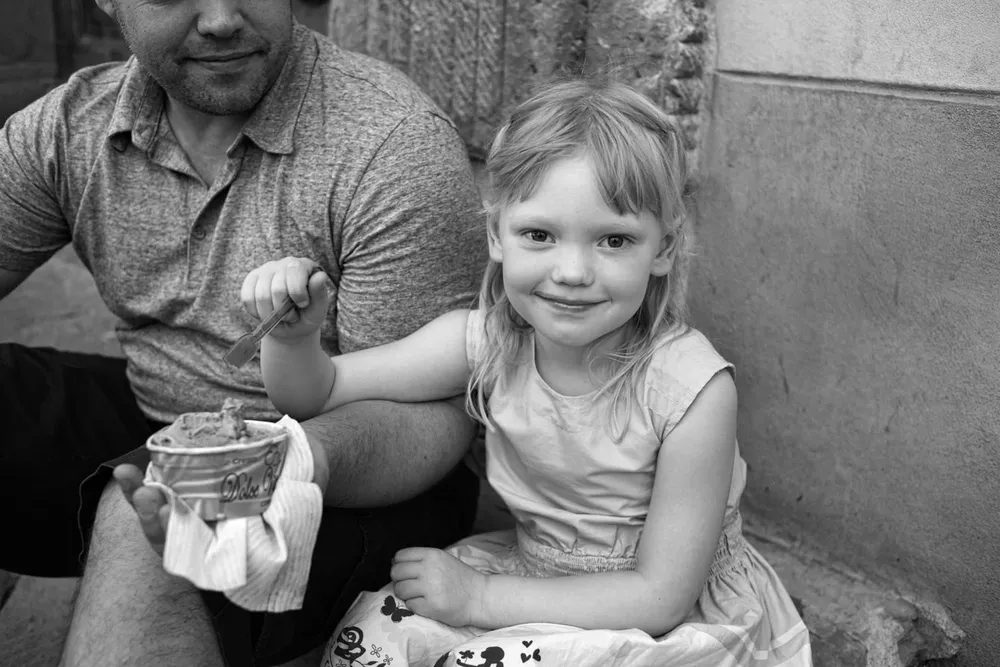 Street portraits — photograph by Eolo Perfido