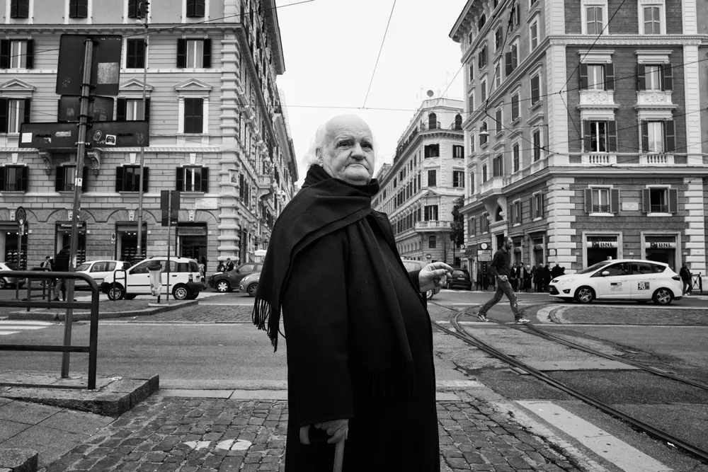 Street portraits — photograph by Eolo Perfido