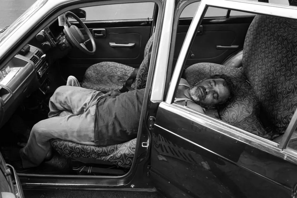 Street photography — photograph by Eolo Perfido