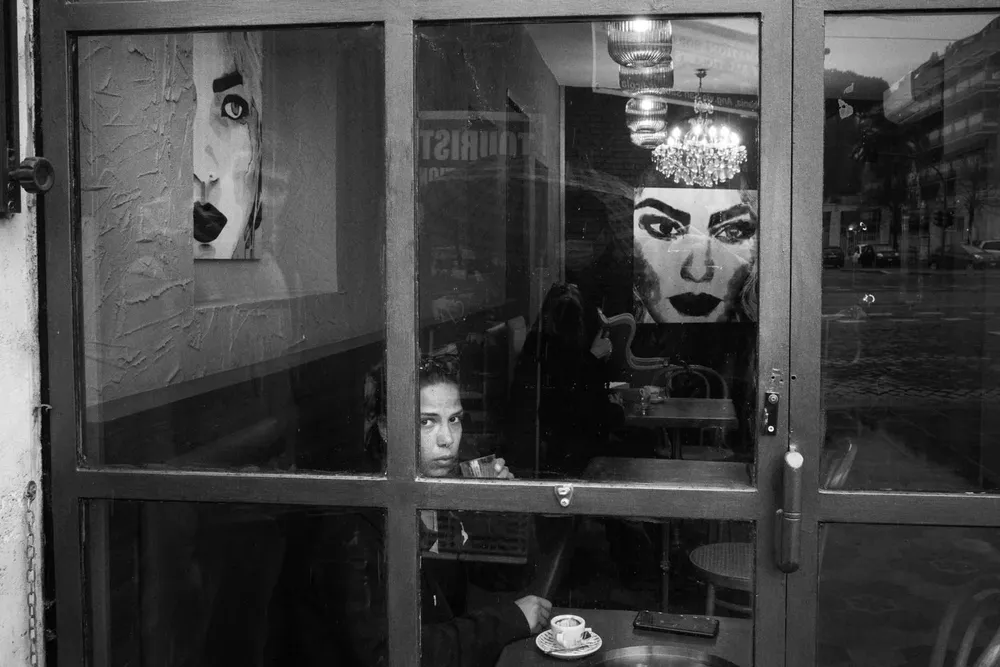 Street photography — photograph by Eolo Perfido