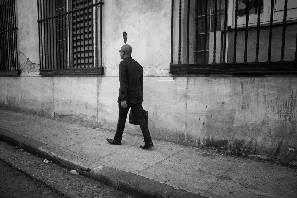 Street photography — photograph by Eolo Perfido