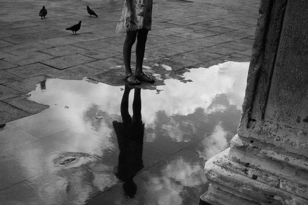 Street photography — photograph by Eolo Perfido