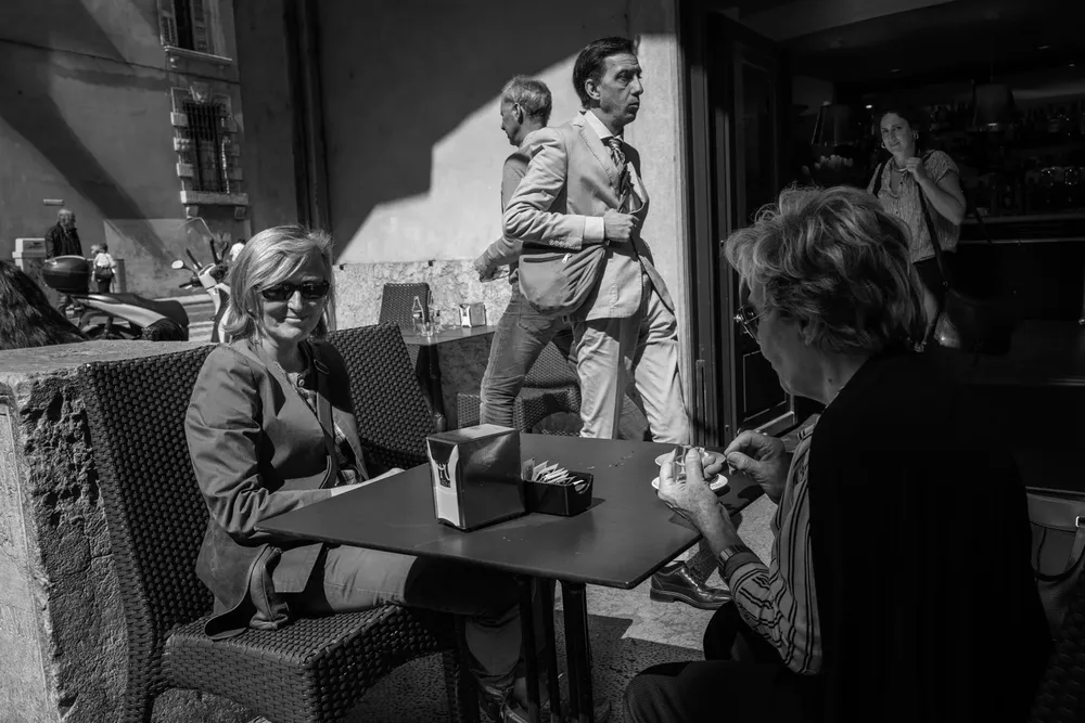 Street photography — photograph by Eolo Perfido