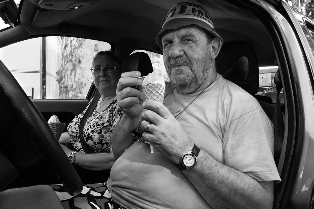 Street portraits — photograph by Eolo Perfido